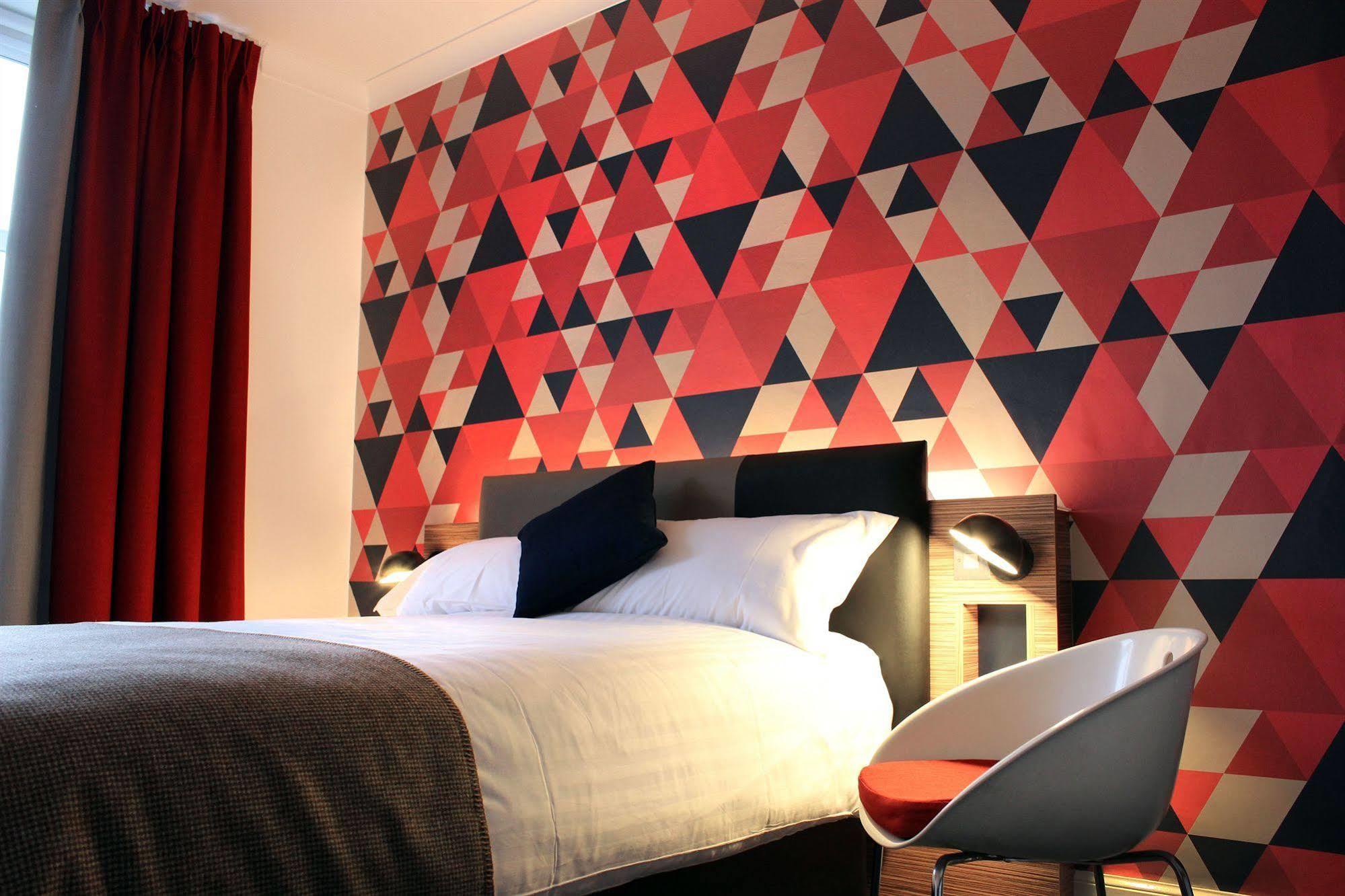 Four Points Flex By Sheraton Edinburgh Hotel 3*